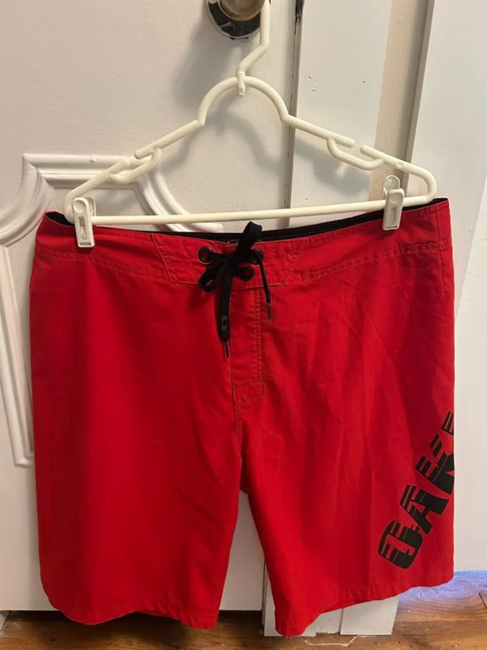 Oakley Red Board Shorts Mens 38 Spellout Logo Swim Trunks 11